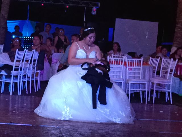 La boda de Viviana Elizabeth y Wilfrido  en Felipe Carrillo Puerto, Quintana Roo 7