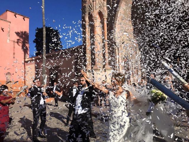La boda de Carlos y Claudia en Monterrey, Nuevo León 14