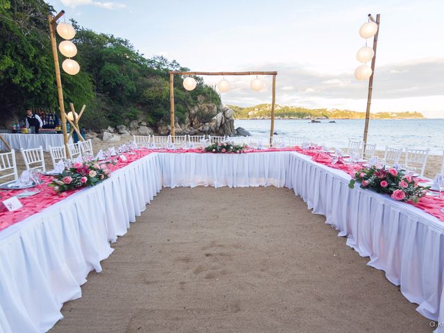 La boda de Omar y Pamela en Huatulco, Oaxaca 13