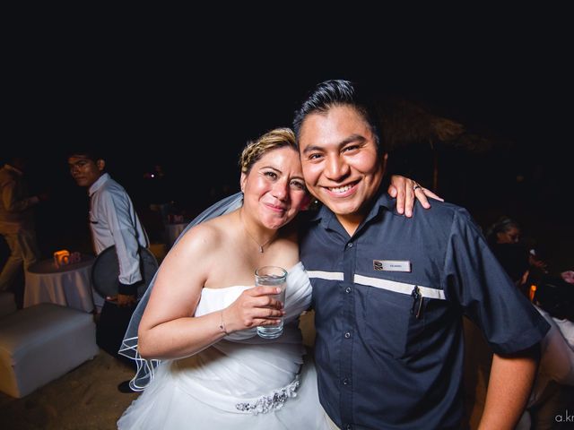 La boda de Omar y Pamela en Huatulco, Oaxaca 22