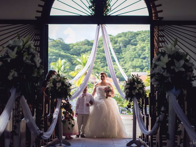 La boda de Omar y Pamela en Huatulco, Oaxaca 28