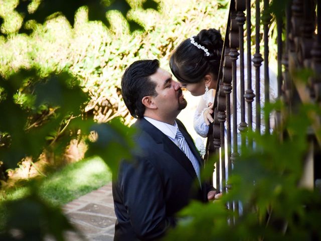 La boda de Manuel y Zuly en Contepec, Michoacán 11