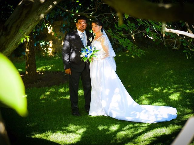 La boda de Manuel y Zuly en Contepec, Michoacán 14