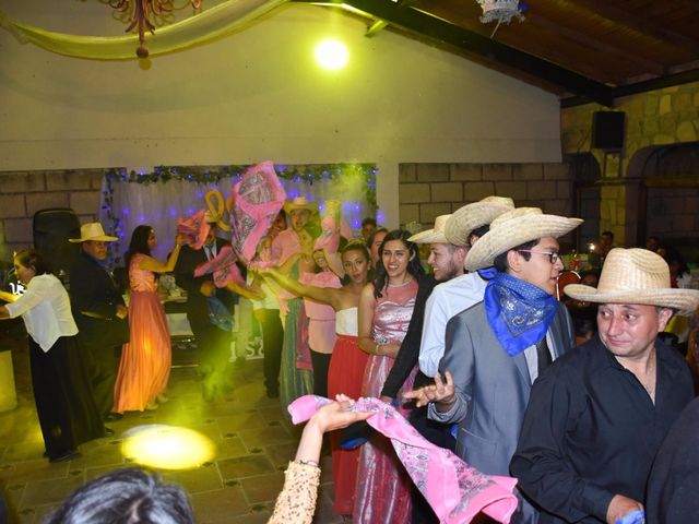 La boda de Manuel y Zuly en Contepec, Michoacán 25
