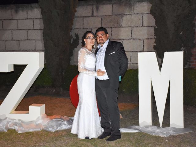 La boda de Manuel y Zuly en Contepec, Michoacán 26