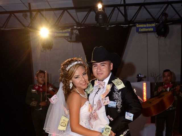 La boda de Roberto y Natay en General Escobedo, Nuevo León 11