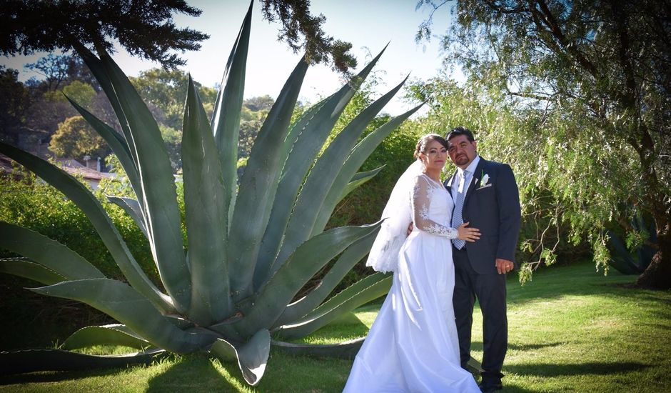 La boda de Manuel y Zuly en Contepec, Michoacán
