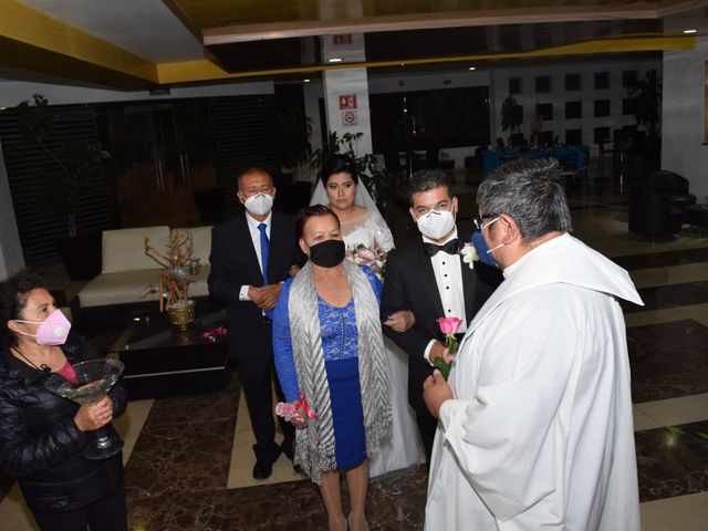 La boda de Anuar y Denis en Ixtapaluca, Estado México 16