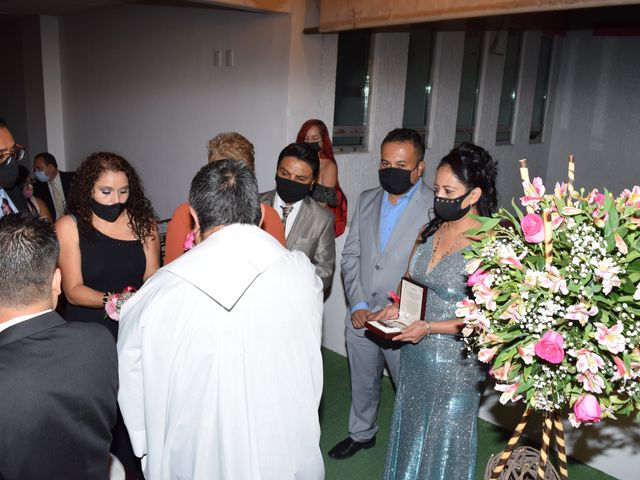 La boda de Anuar y Denis en Ixtapaluca, Estado México 23