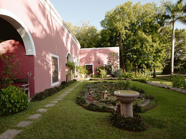 La boda de Mauricio y Naiara en Mérida, Yucatán 3