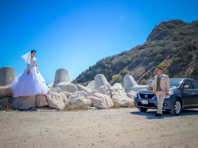 La boda de Ángel y Iliana en Mazatlán, Sinaloa 11