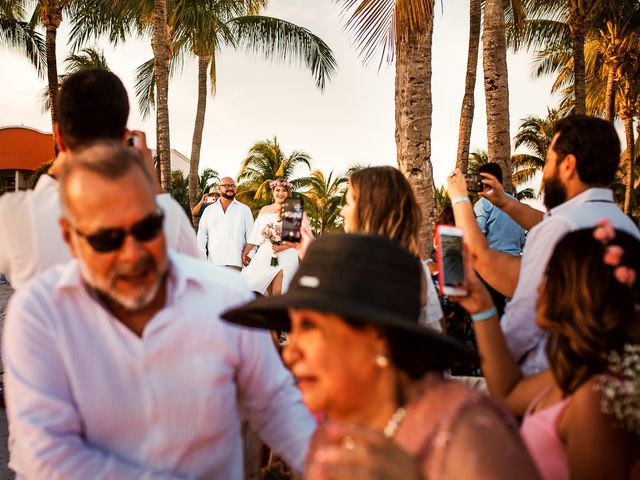 La boda de Mauricio y Paulina en Puerto Aventuras, Quintana Roo 35