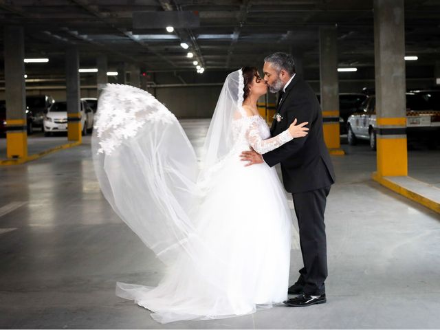 La boda de Edgar y Karina en Monterrey, Nuevo León 37