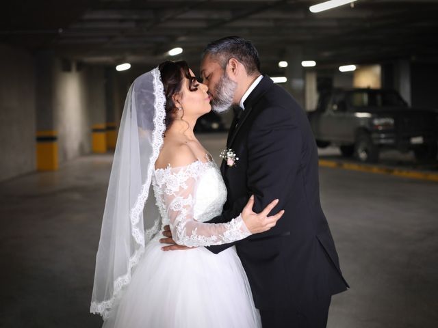 La boda de Edgar y Karina en Monterrey, Nuevo León 40