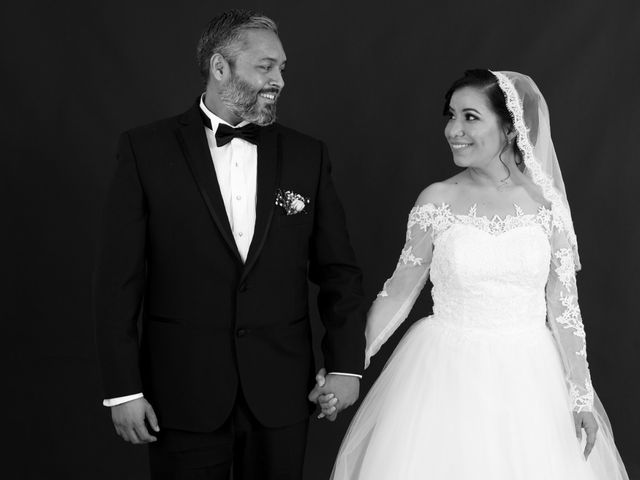 La boda de Edgar y Karina en Monterrey, Nuevo León 59