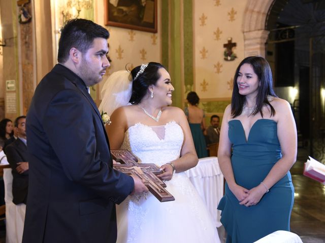 La boda de Héctor  y Lupita  en Morelia, Michoacán 28