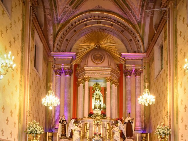 La boda de Héctor  y Lupita  en Morelia, Michoacán 32