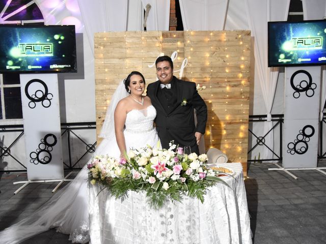 La boda de Héctor  y Lupita  en Morelia, Michoacán 39