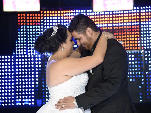 La boda de Héctor  y Lupita  en Morelia, Michoacán 42
