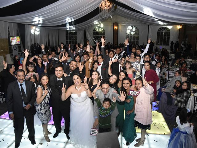 La boda de Héctor  y Lupita  en Morelia, Michoacán 63