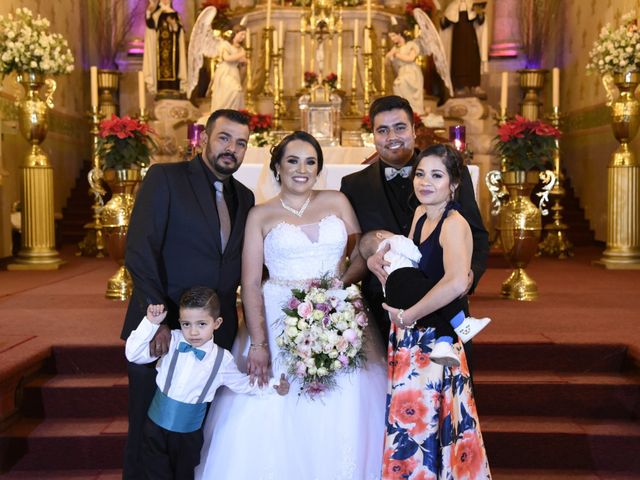 La boda de Héctor  y Lupita  en Morelia, Michoacán 79