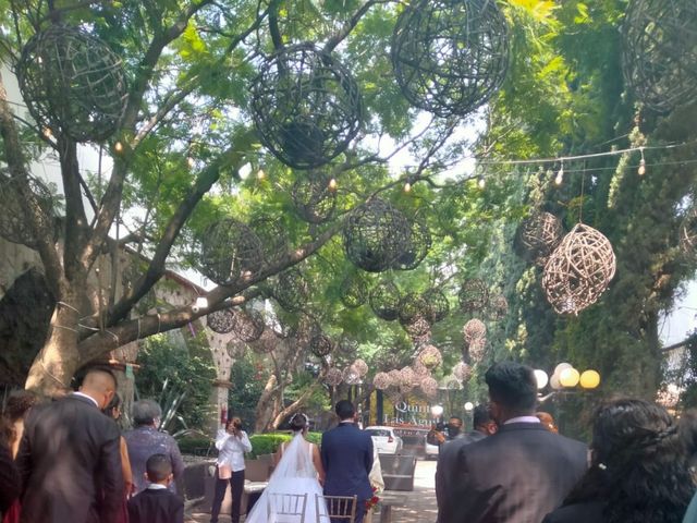La boda de Daniel Valentín  y Julia Erandy  en Coacalco, Estado México 6