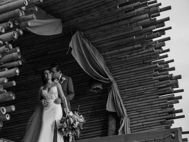 La boda de Daniel y Regina en Petatlán, Guerrero 16