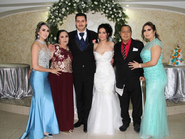 La boda de Alfredo y Mirna en Culiacán, Sinaloa 23