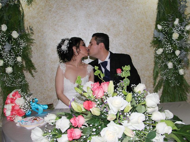 La boda de Alfredo y Mirna en Culiacán, Sinaloa 36