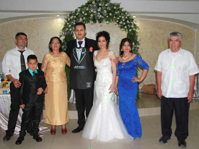 La boda de Alfredo y Mirna en Culiacán, Sinaloa 51