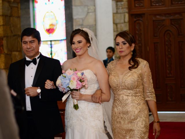 La boda de César y Silvia en Victoria, Tamaulipas 11