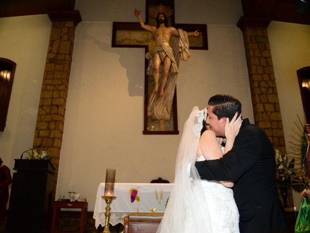 La boda de César y Silvia en Victoria, Tamaulipas 16