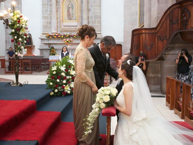 La boda de José y Itziar en Tulancingo, Hidalgo 12