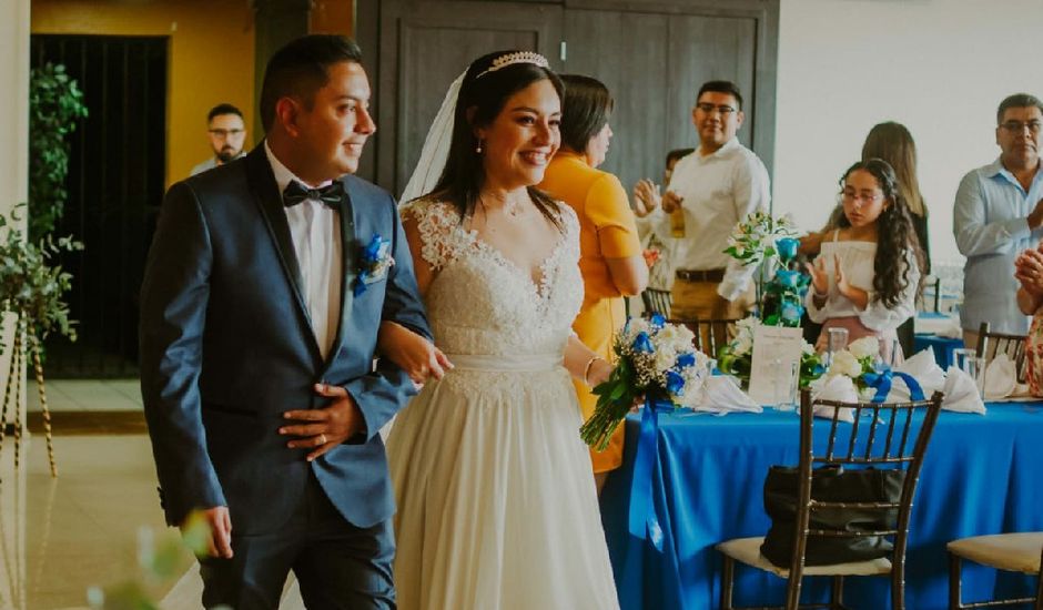 La boda de Luis Santiago y Karla en Xalapa, Veracruz