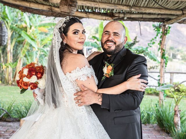 La boda de Edgar y Ilce en Chapala, Jalisco 10