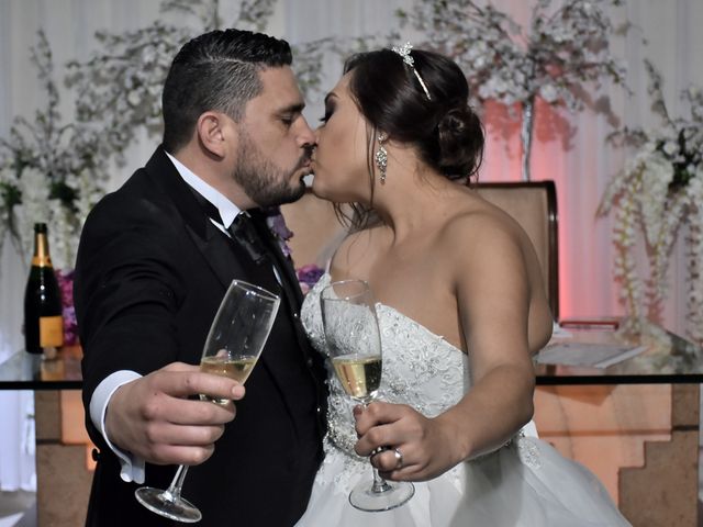 La boda de Arturo y Lucero en Apodaca, Nuevo León 35