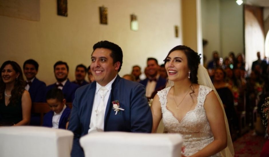 La boda de Carlos y Gabriela en Tepotzotlán, Estado México