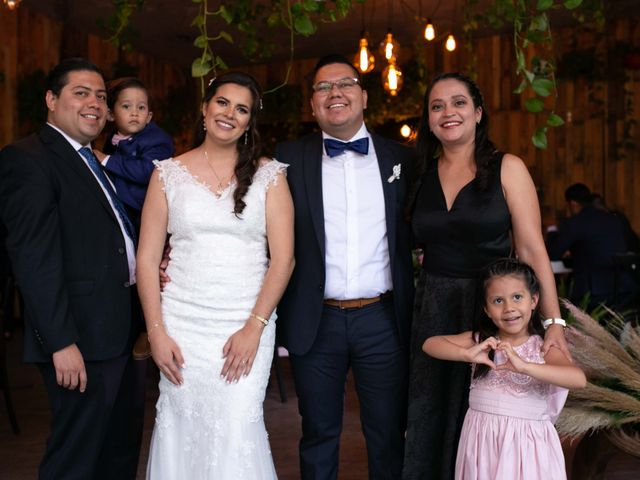 La boda de Carlos y Yvonne en San Luis Potosí, San Luis Potosí 52