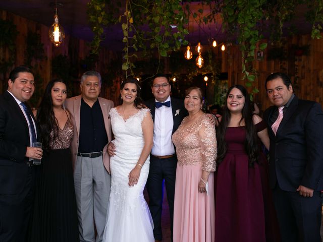 La boda de Carlos y Yvonne en San Luis Potosí, San Luis Potosí 55