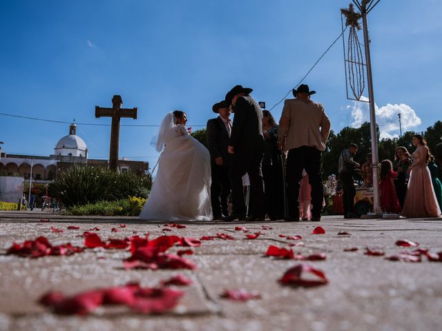 La boda de Adán y Bertha en Irapuato, Guanajuato 15