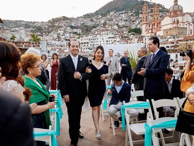 La boda de Angel y Cinthya en Taxco, Guerrero 12