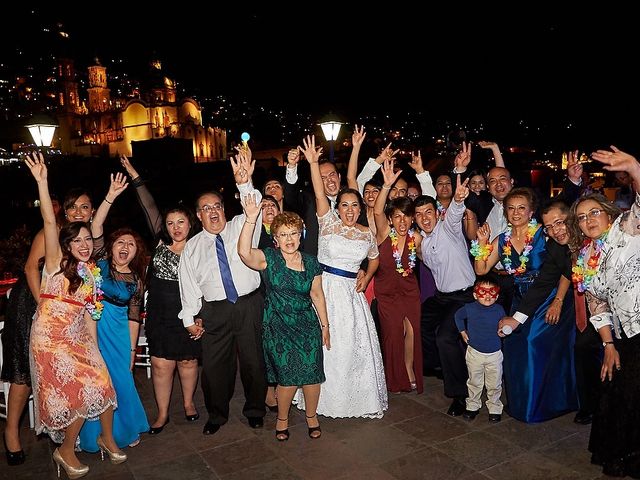 La boda de Angel y Cinthya en Taxco, Guerrero 26