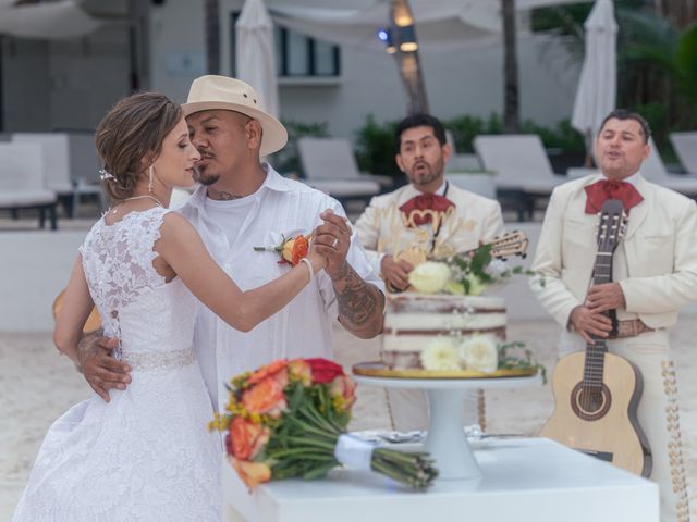 La boda de Sergio y Cindy en Playa del Carmen, Quintana Roo 24