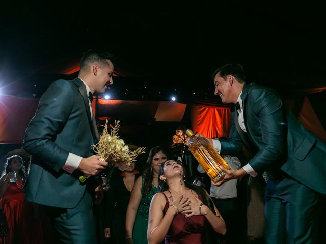 La boda de Alejandro y Isaac en Tlajomulco de Zúñiga, Jalisco 36