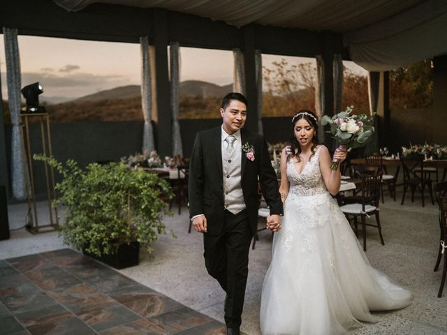 La boda de Adrián  y Laura  en Xochitepec, Morelos 4