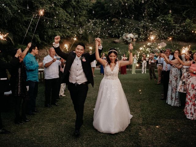 La boda de Adrián  y Laura  en Xochitepec, Morelos 1
