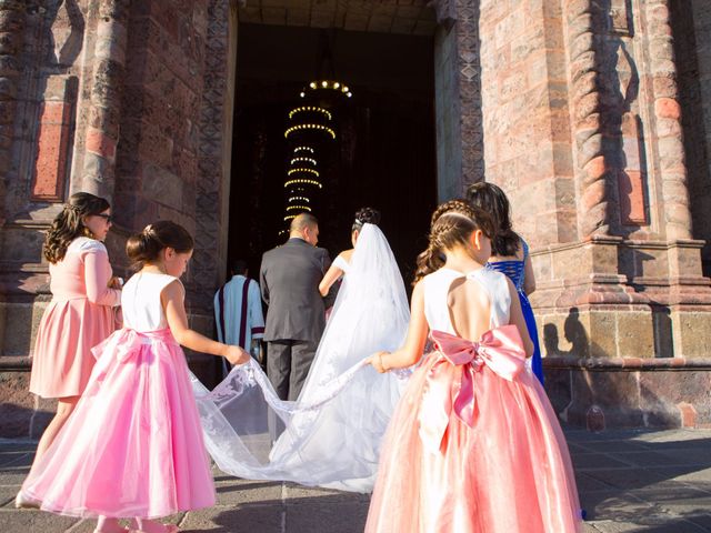 La boda de Miguel y Vianey en Zapopan, Jalisco 7