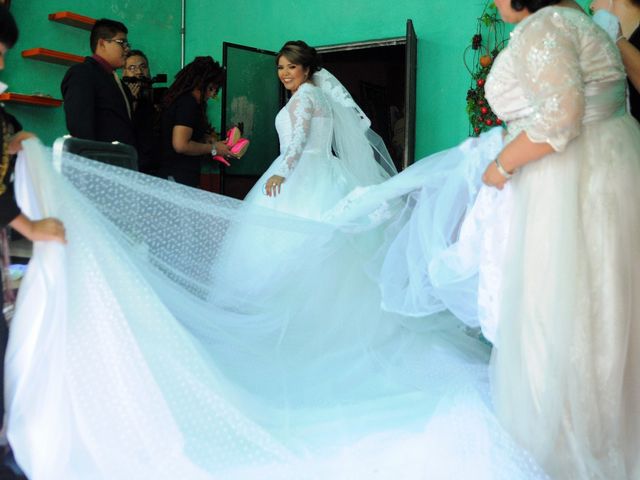 La boda de Milagros y Leonel en Cuerámaro, Guanajuato 21