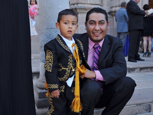 La boda de Milagros y Leonel en Cuerámaro, Guanajuato 27