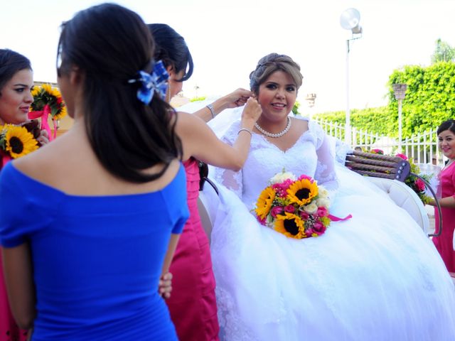 La boda de Milagros y Leonel en Cuerámaro, Guanajuato 28